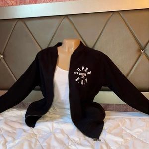 A black superdry bomber jacket.Never worn.